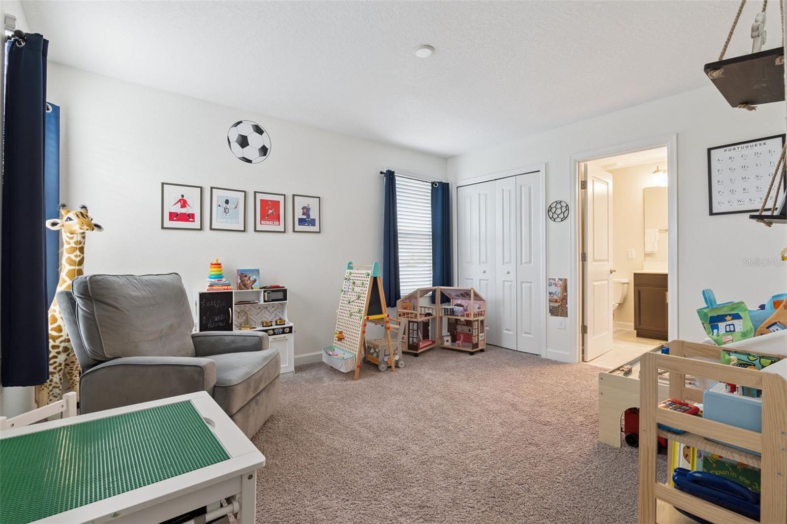 STOREY PK-PH 4 - Residential