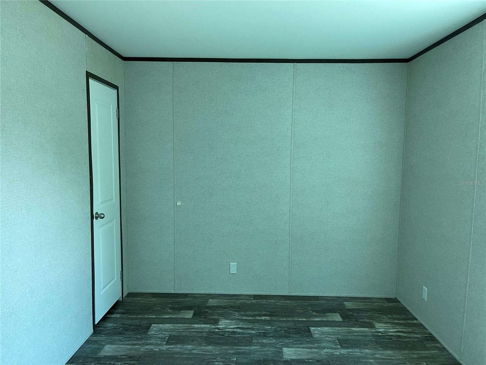 LYNNWOOD ESTATES - Residential