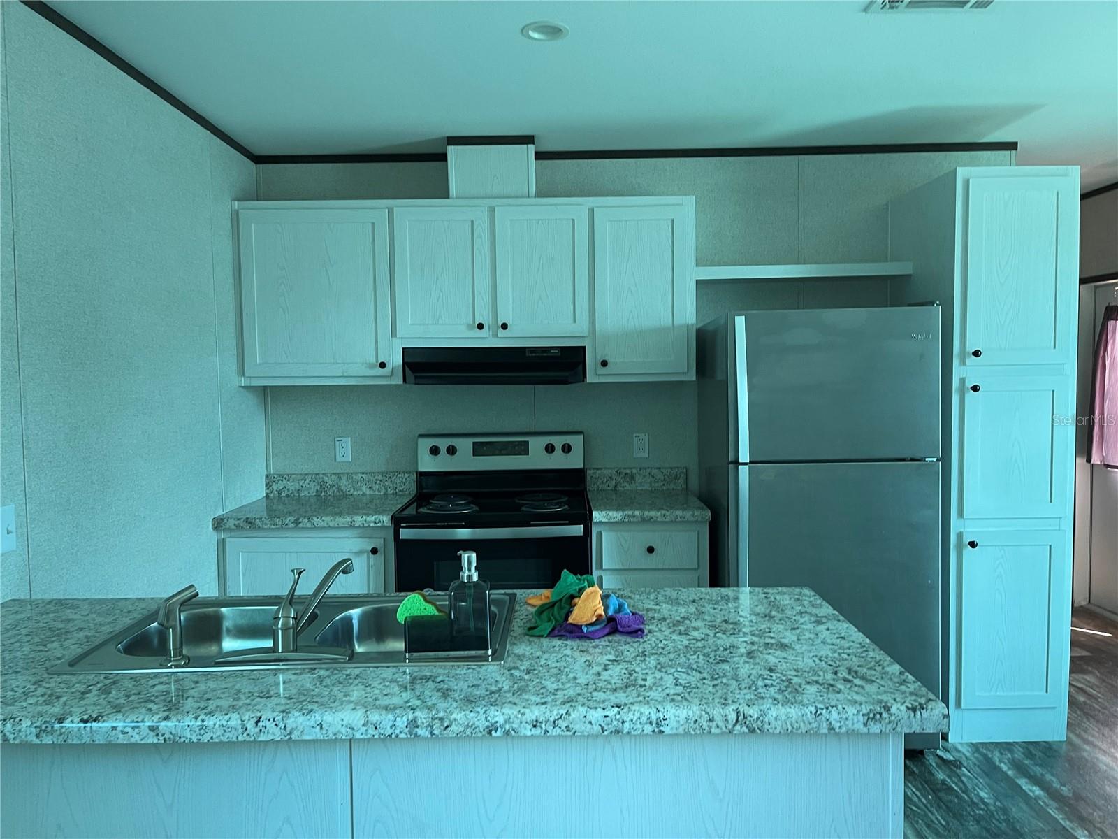 LYNNWOOD ESTATES - Residential