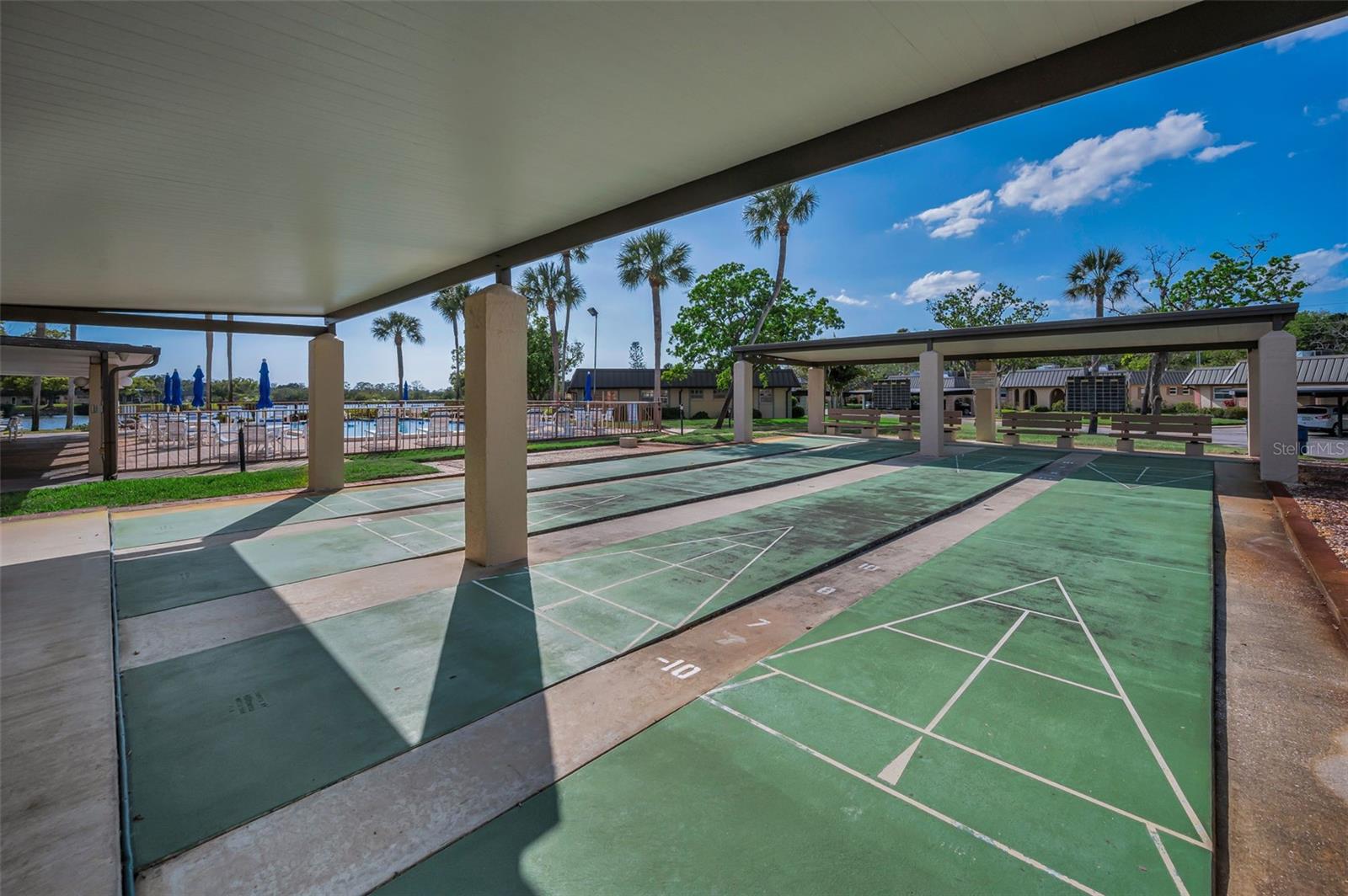 GARDENS BEACON SQUARE - Residential Lease