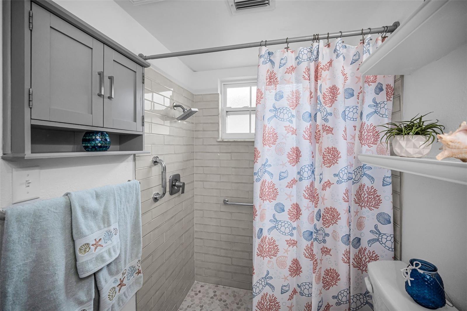 GARDENS BEACON SQUARE - Residential Lease