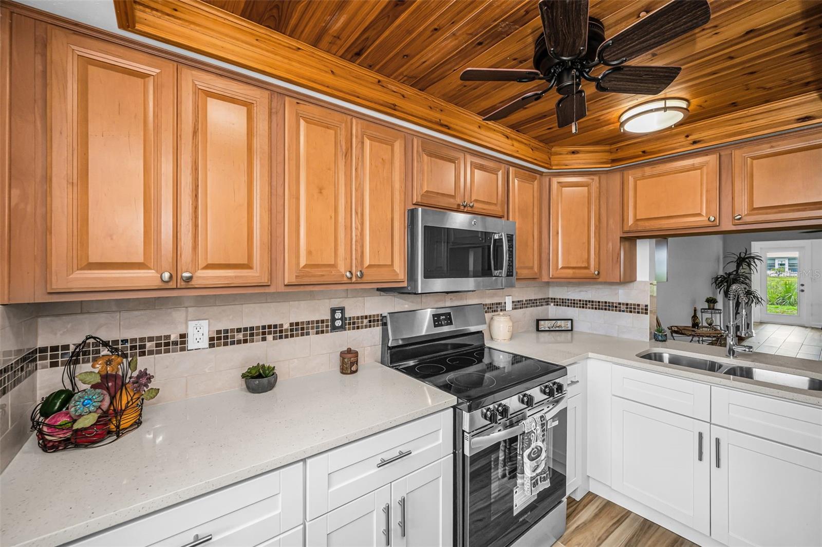 GARDENS BEACON SQUARE - Residential Lease