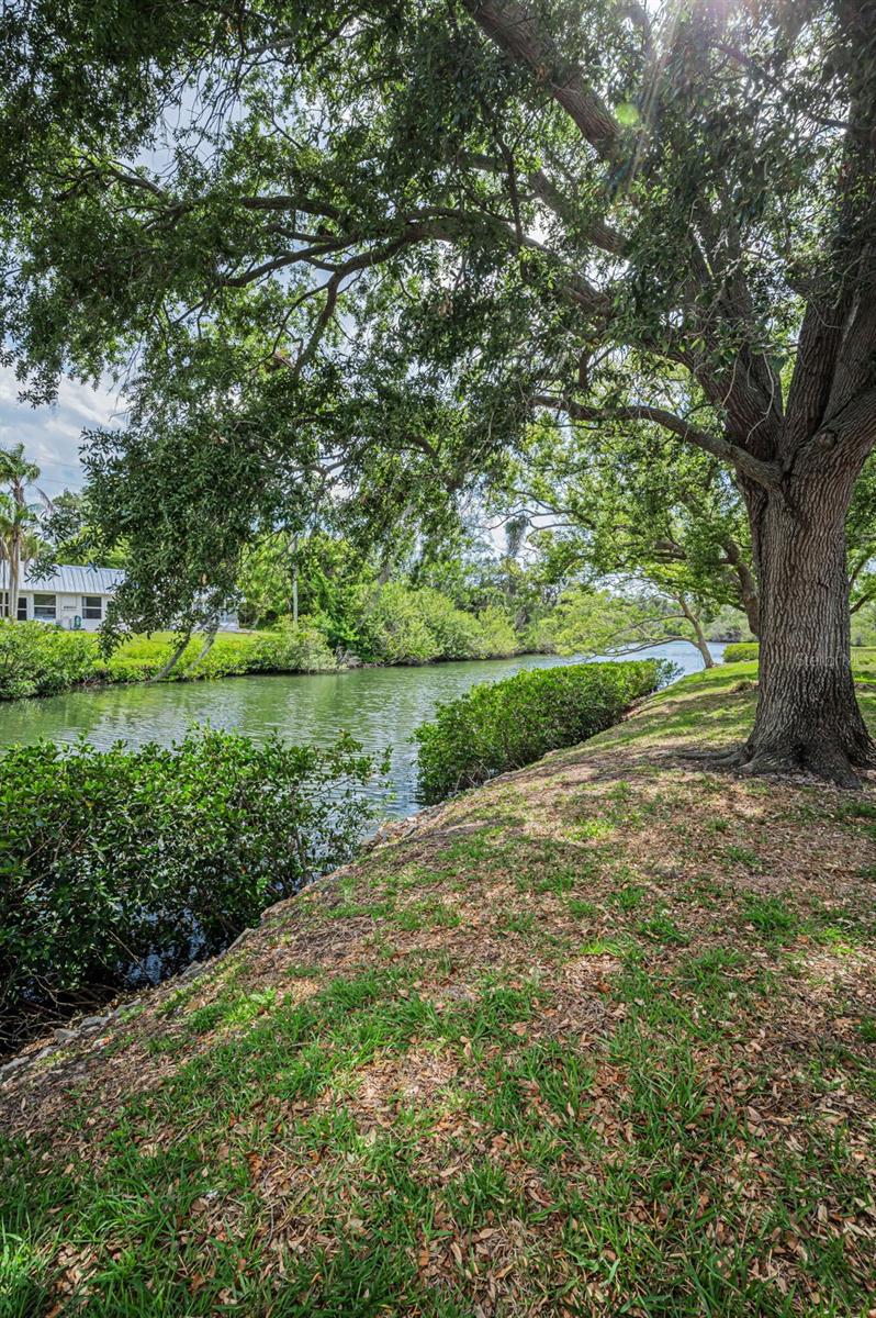 GARDENS BEACON SQUARE - Residential Lease