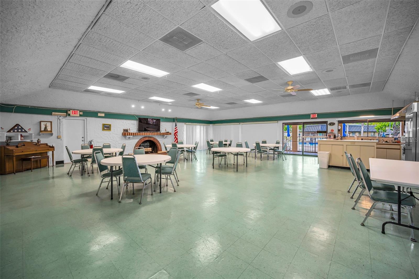 GARDENS BEACON SQUARE - Residential Lease