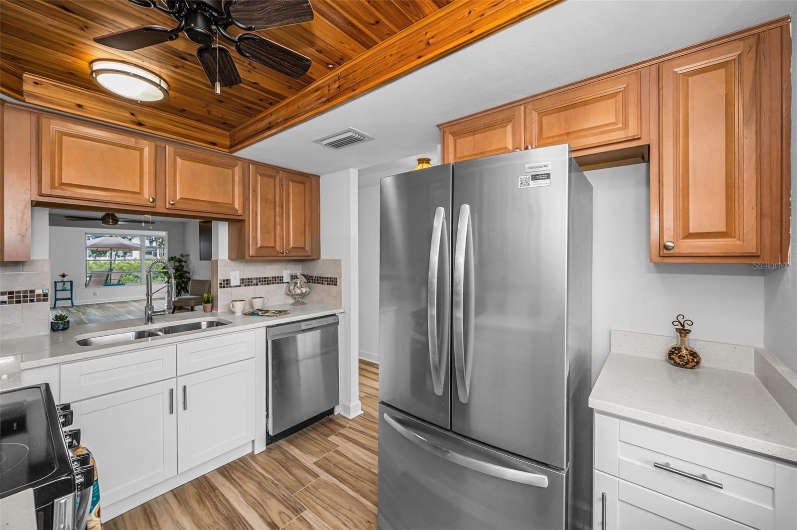 GARDENS BEACON SQUARE - Residential Lease