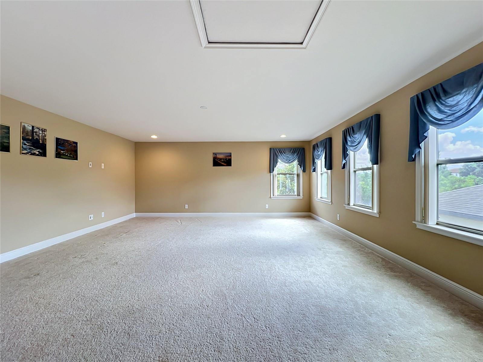 PEARL LAKE ESTATES - Residential