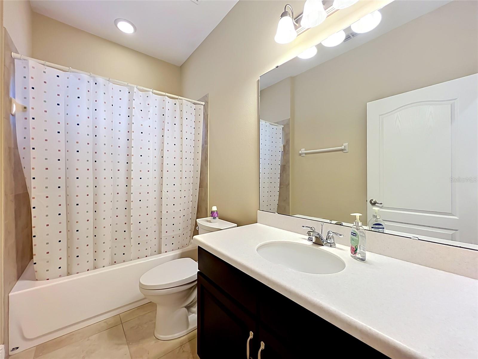 PEARL LAKE ESTATES - Residential