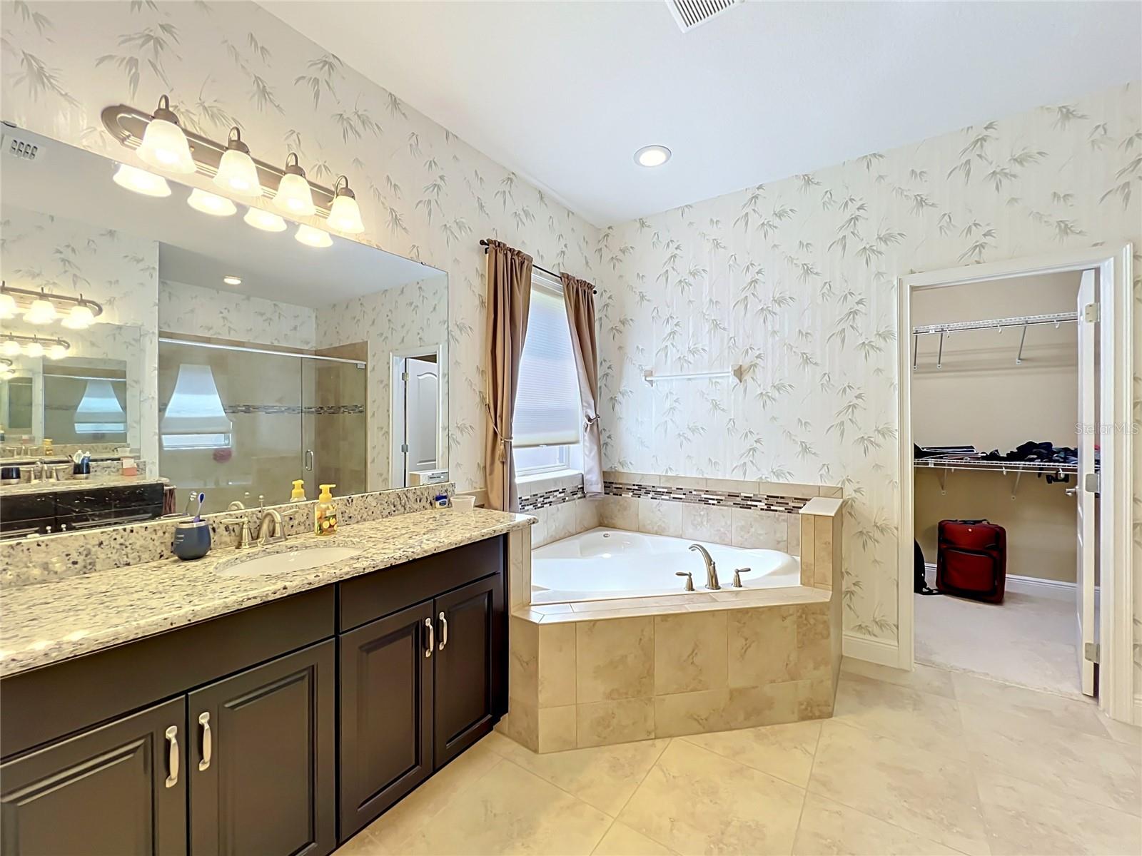 PEARL LAKE ESTATES - Residential