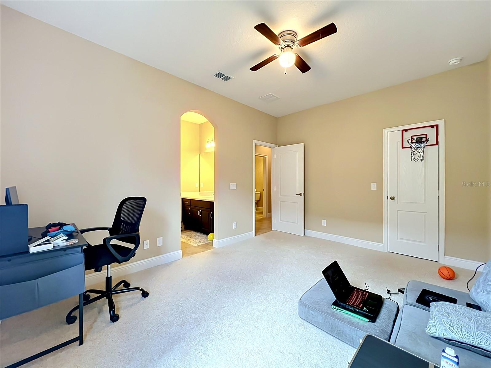 PEARL LAKE ESTATES - Residential