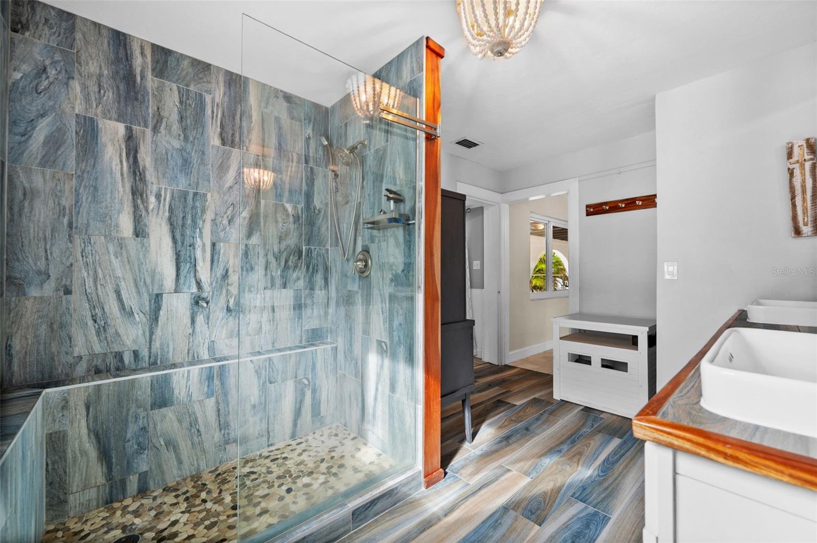 FT MYERS SHORES - Residential