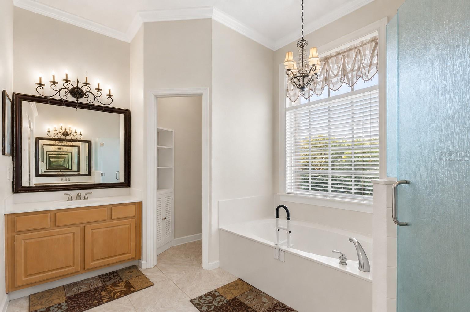 WATERFORD LAKES TR N 22 PH 2 - Residential