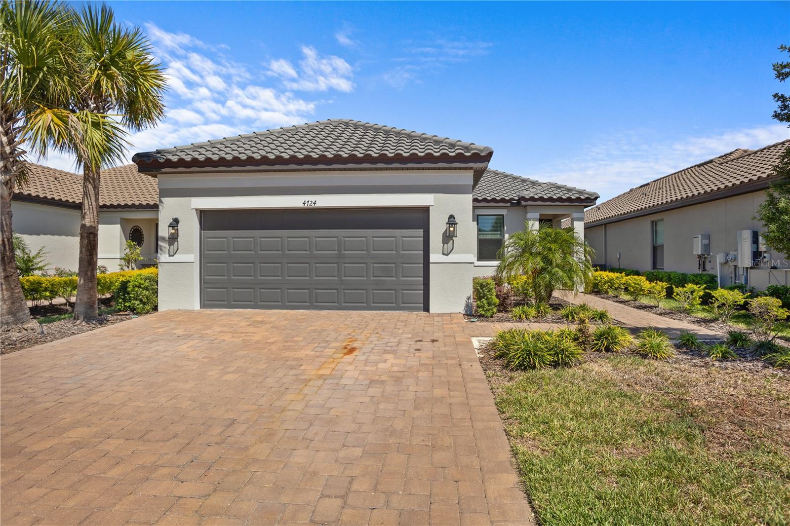 ARTISAN LAKES ESPLANADE PH V SUBPH B & C - Residential