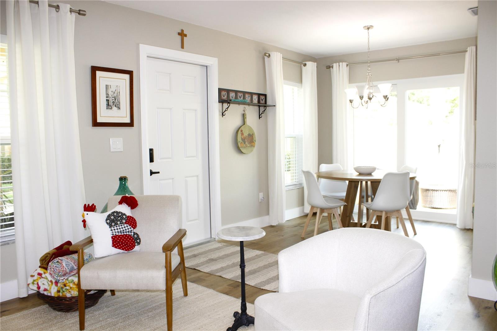 RAINTREE MANOR HOMES CONDOMININIUM - Residential
