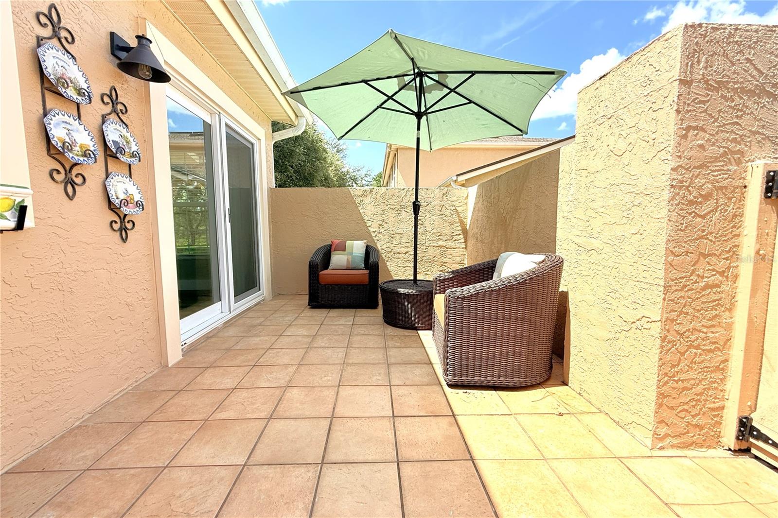 RAINTREE MANOR HOMES CONDOMININIUM - Residential