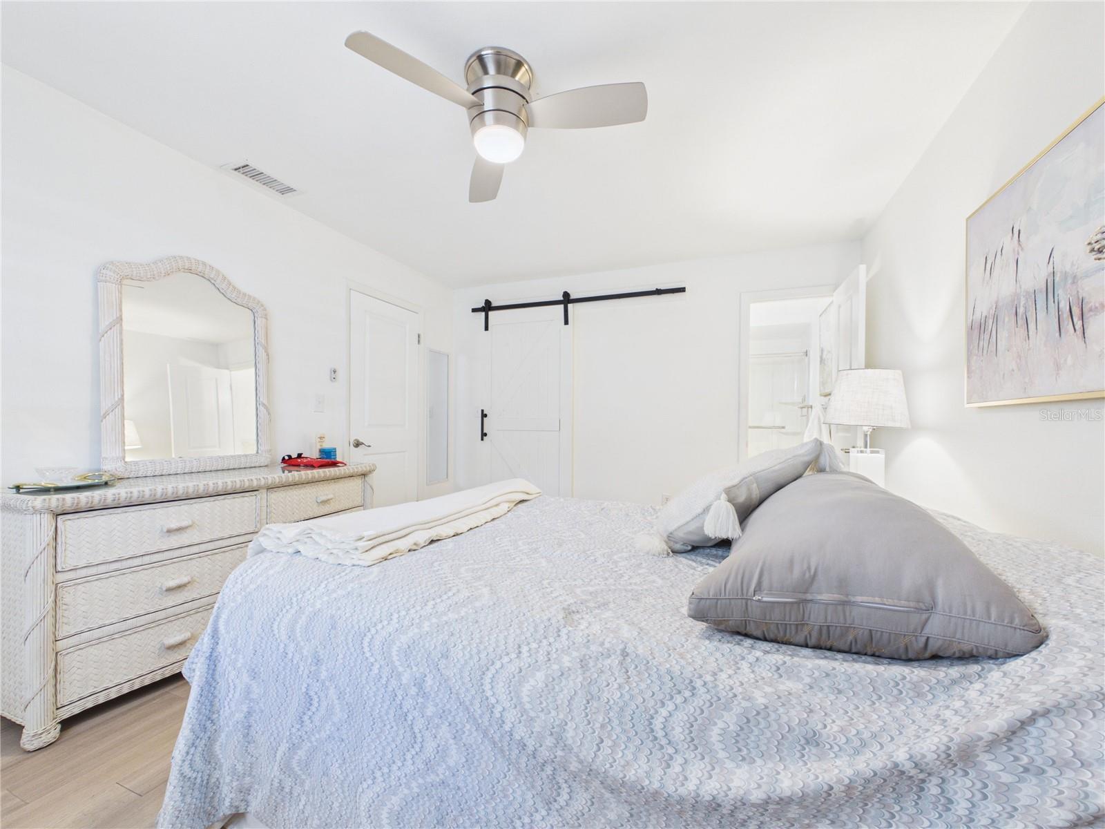 RIDGE GROVES CONDO - Residential Lease