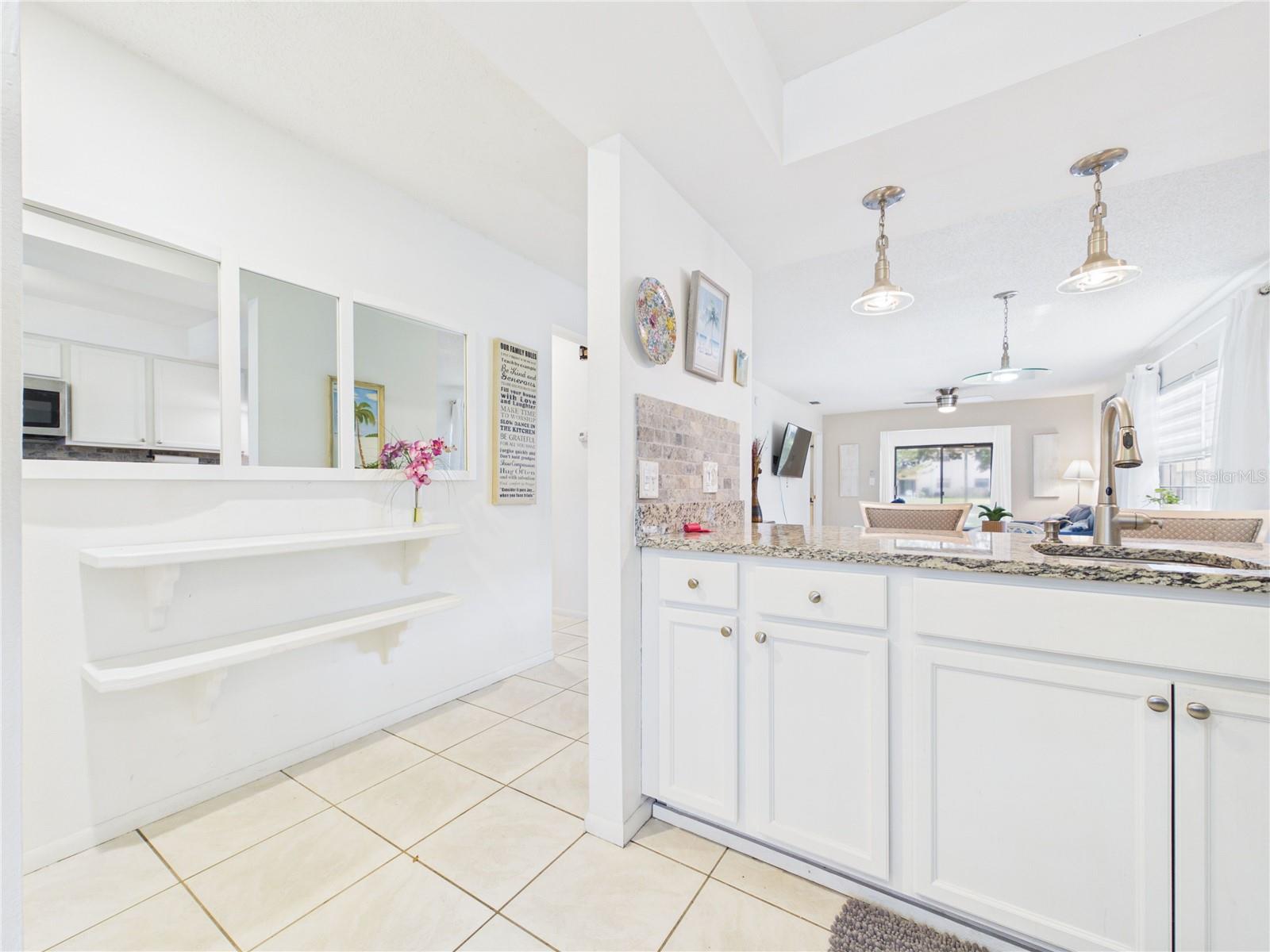 RIDGE GROVES CONDO - Residential Lease