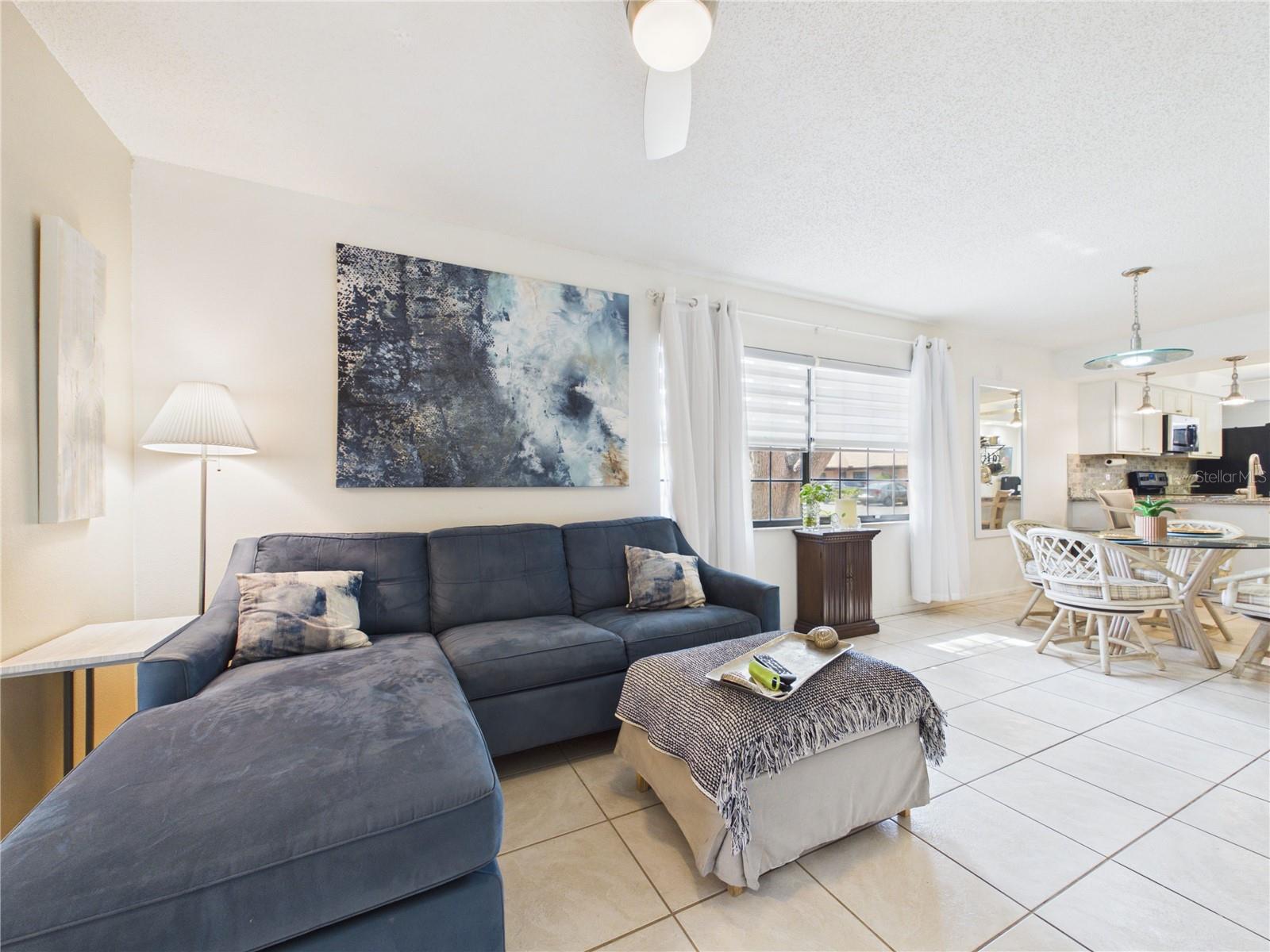 RIDGE GROVES CONDO - Residential Lease