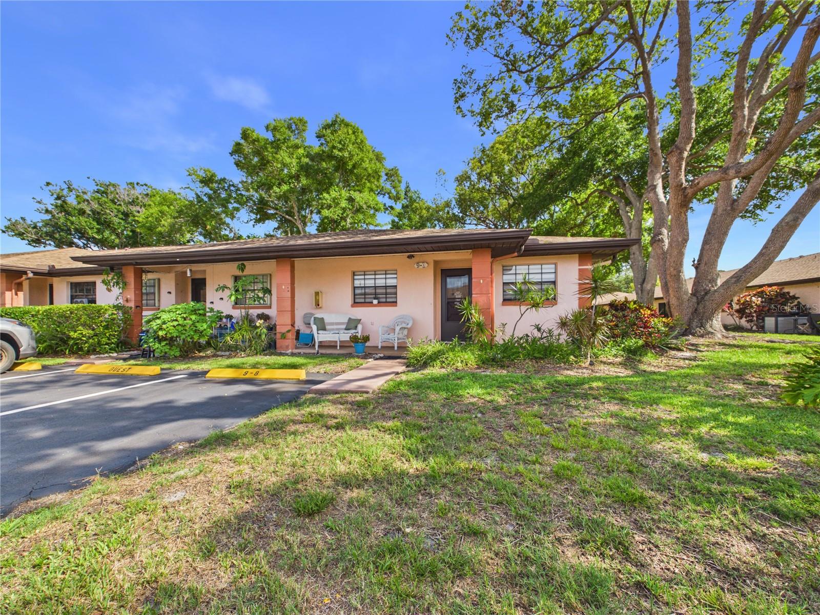 RIDGE GROVES CONDO - Residential Lease