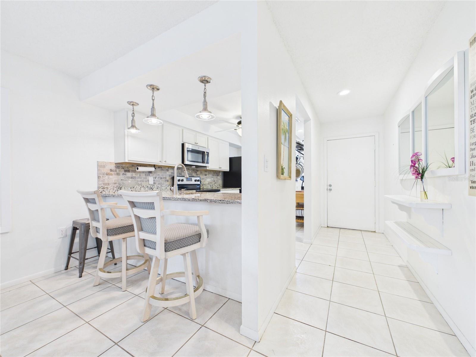 RIDGE GROVES CONDO - Residential Lease