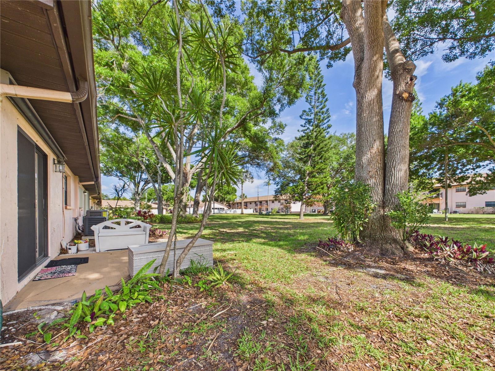 RIDGE GROVES CONDO - Residential Lease