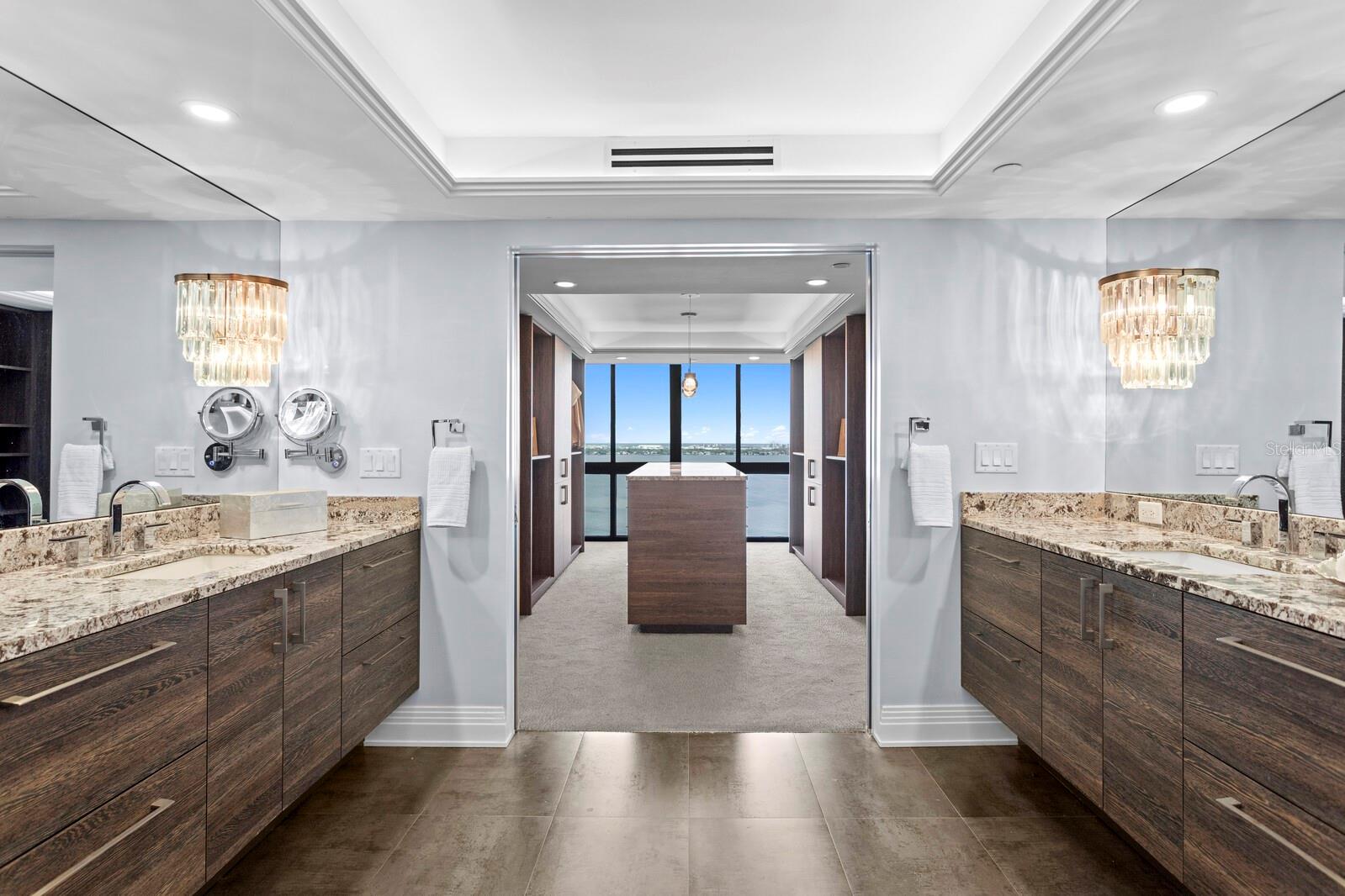 MONTE CARLO TOWERS A CONDOMINI - Residential Lease
