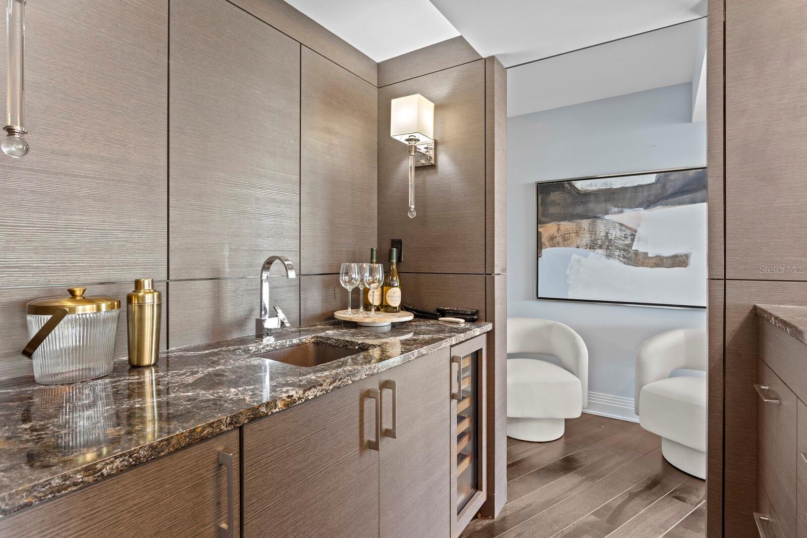 MONTE CARLO TOWERS A CONDOMINI - Residential Lease
