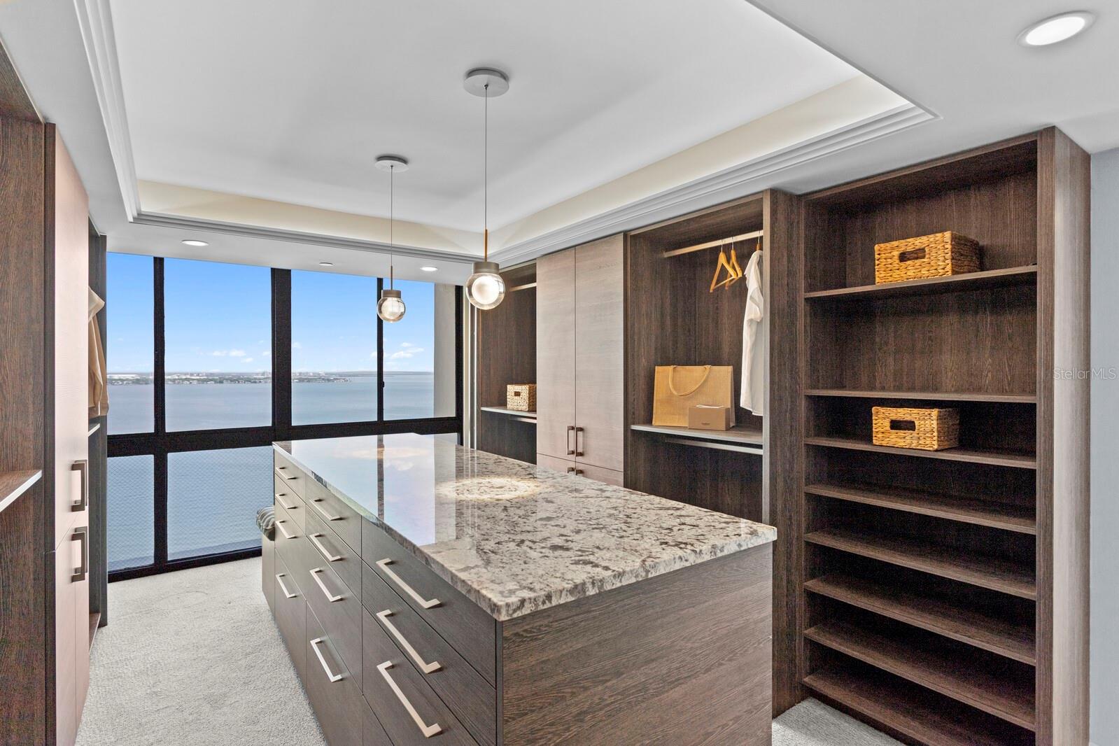 MONTE CARLO TOWERS A CONDOMINI - Residential Lease