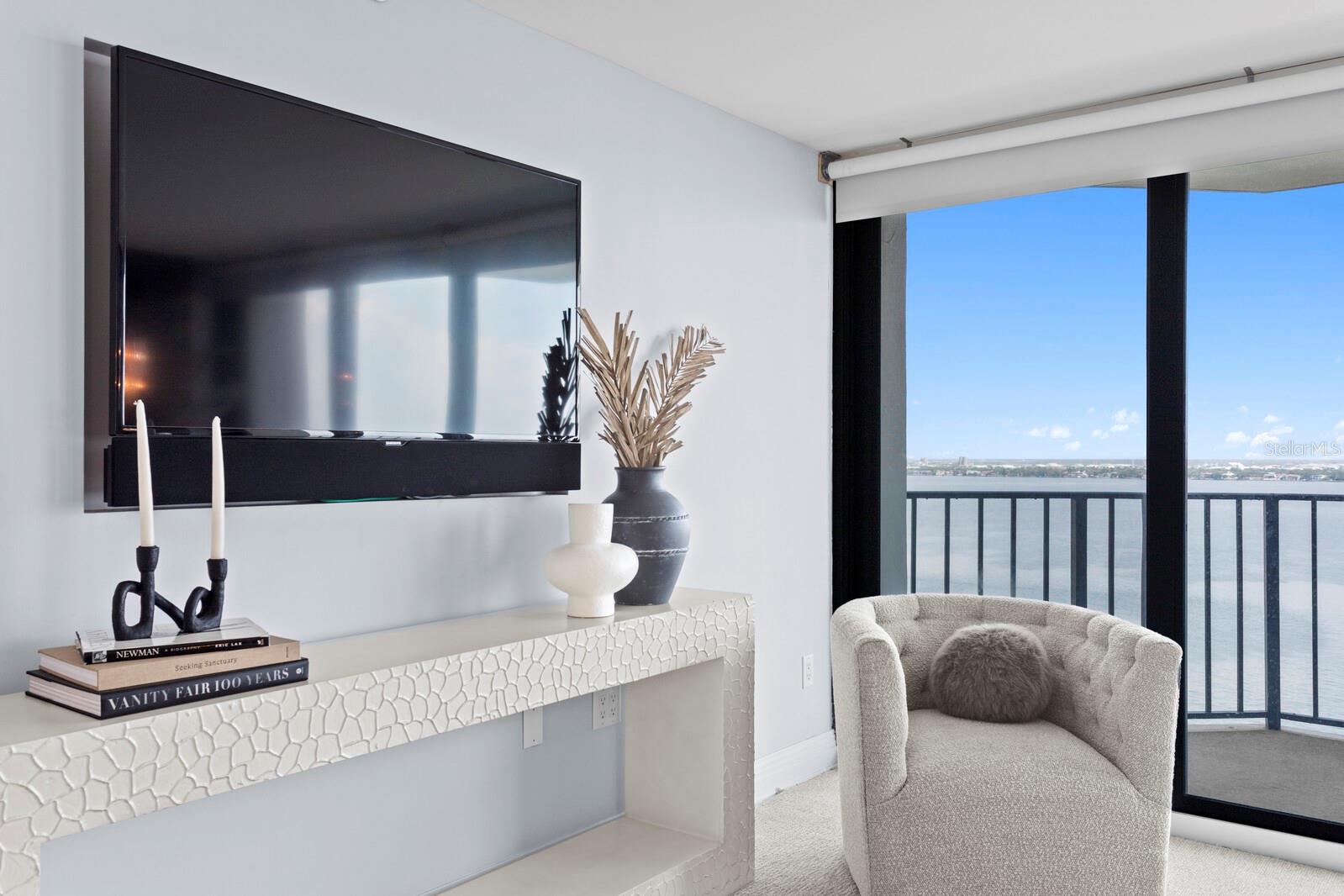 MONTE CARLO TOWERS A CONDOMINI - Residential Lease
