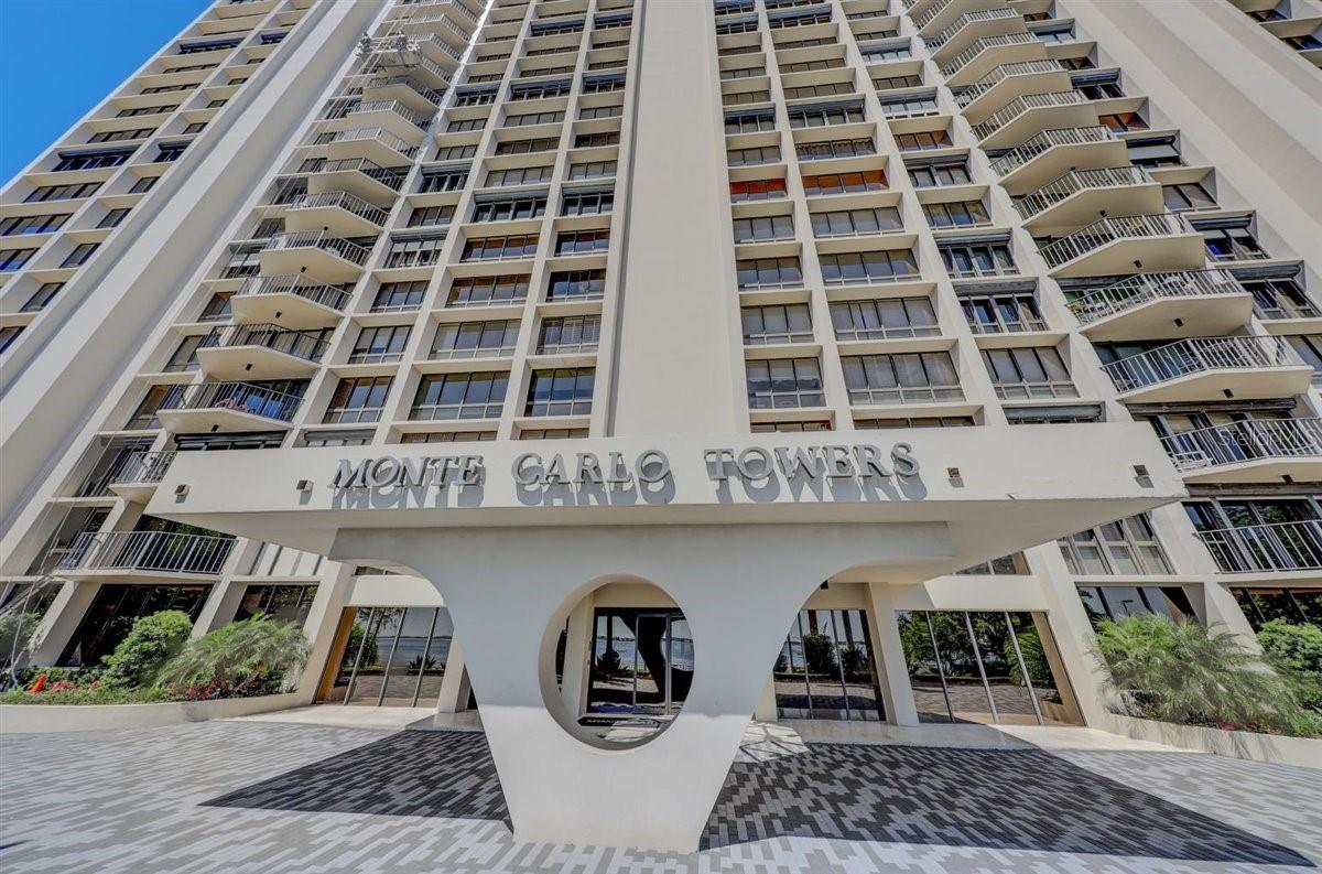 MONTE CARLO TOWERS A CONDOMINI - Residential Lease