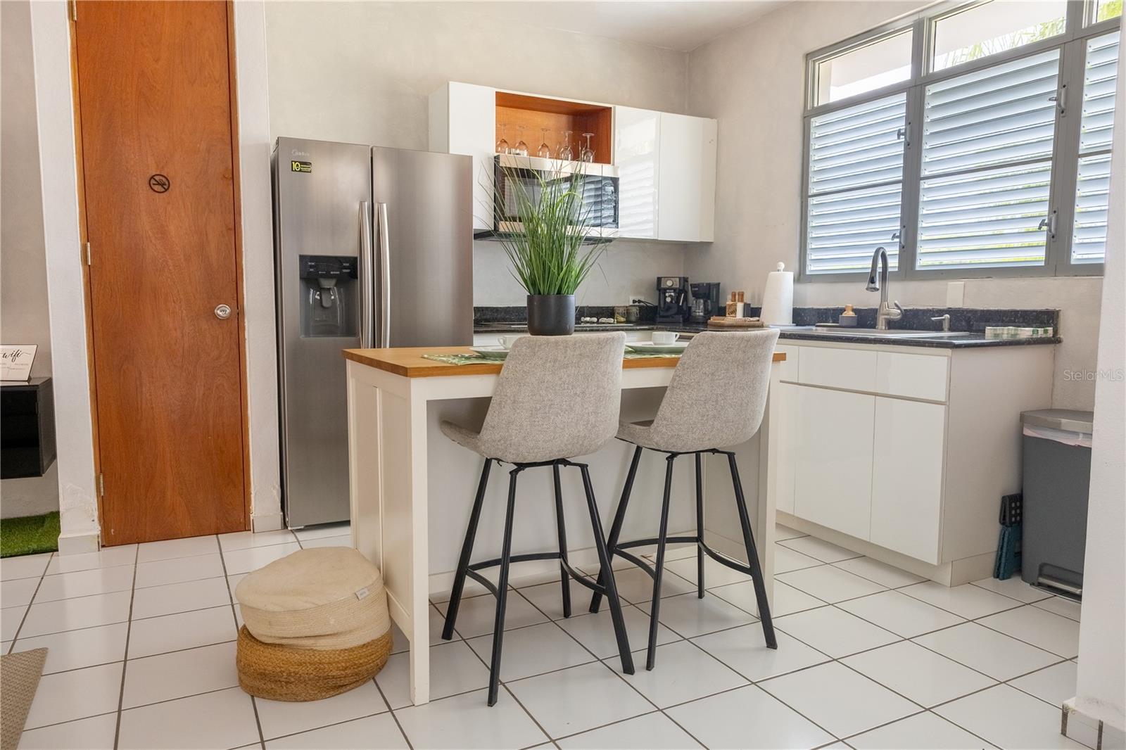 EL LEGADO CONDOMINIUM, GUAYAMA, PR - Residential