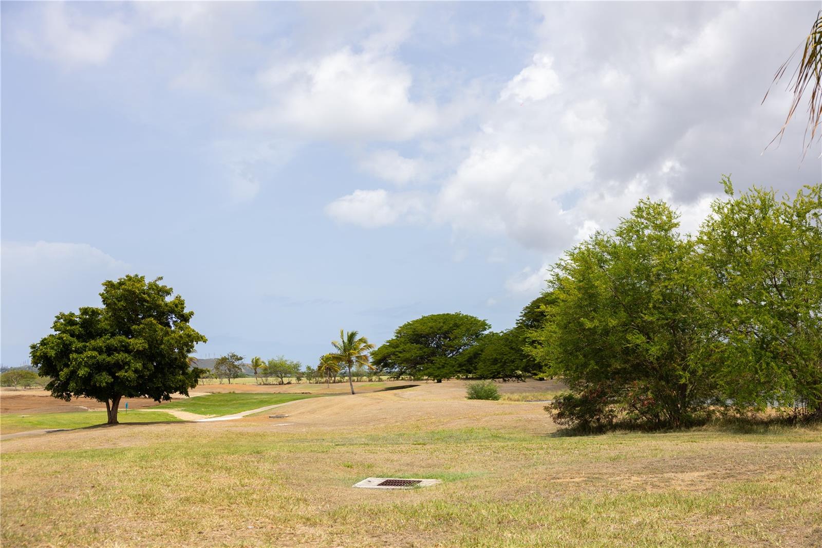 EL LEGADO CONDOMINIUM, GUAYAMA, PR - Residential