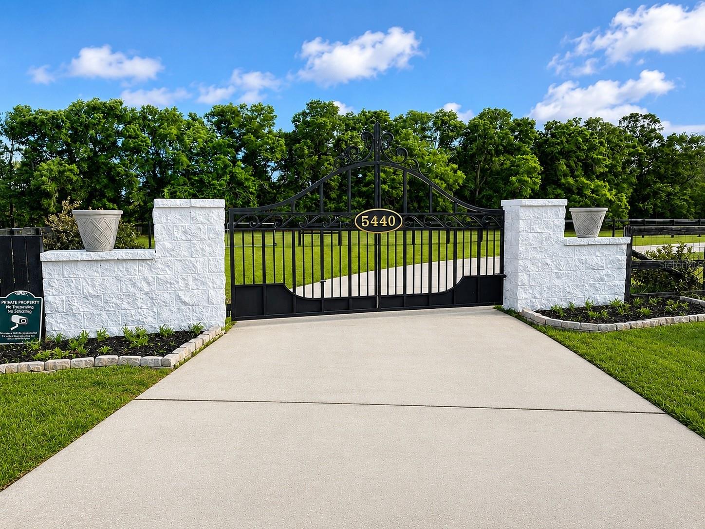 CROSSTIE RANCHES - Residential