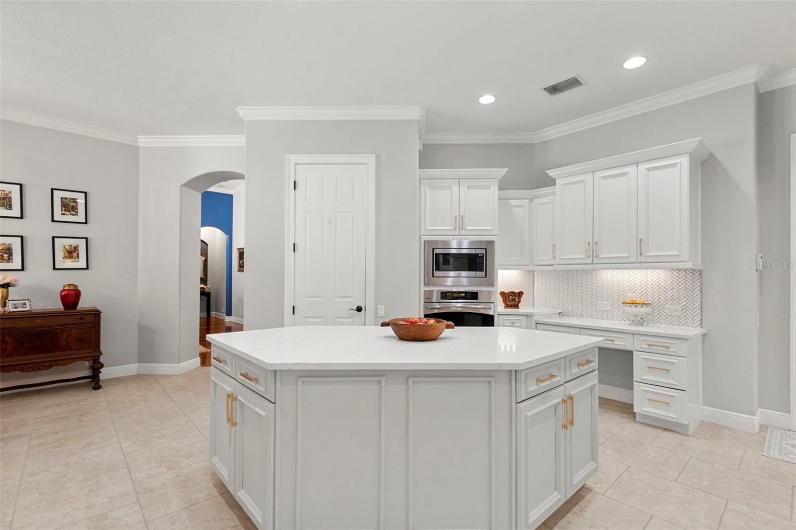 FISHHAWK RANCH PH 2 - Residential