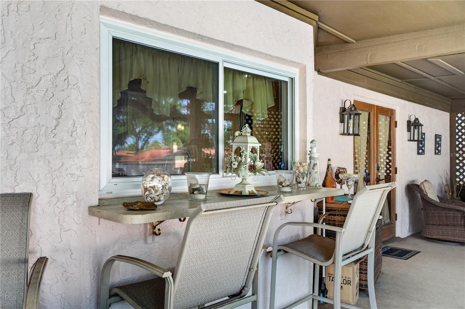 BRIAR OAKS - Residential