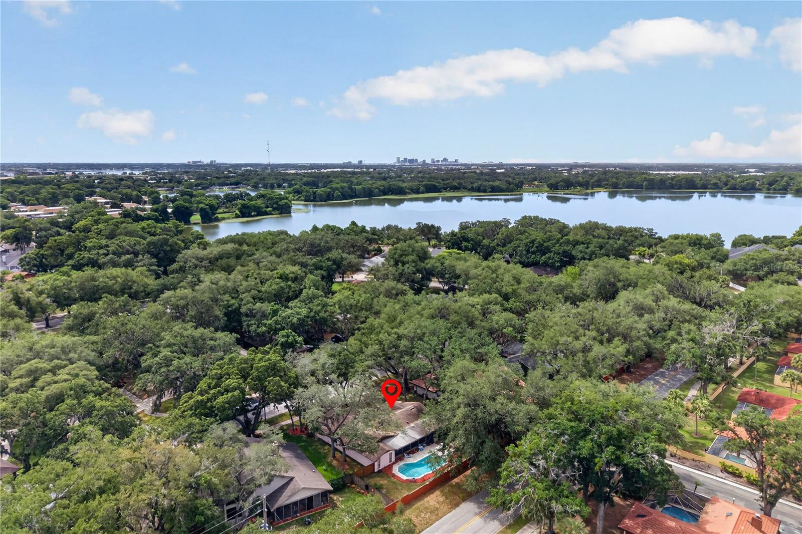 BRIAR OAKS - Residential