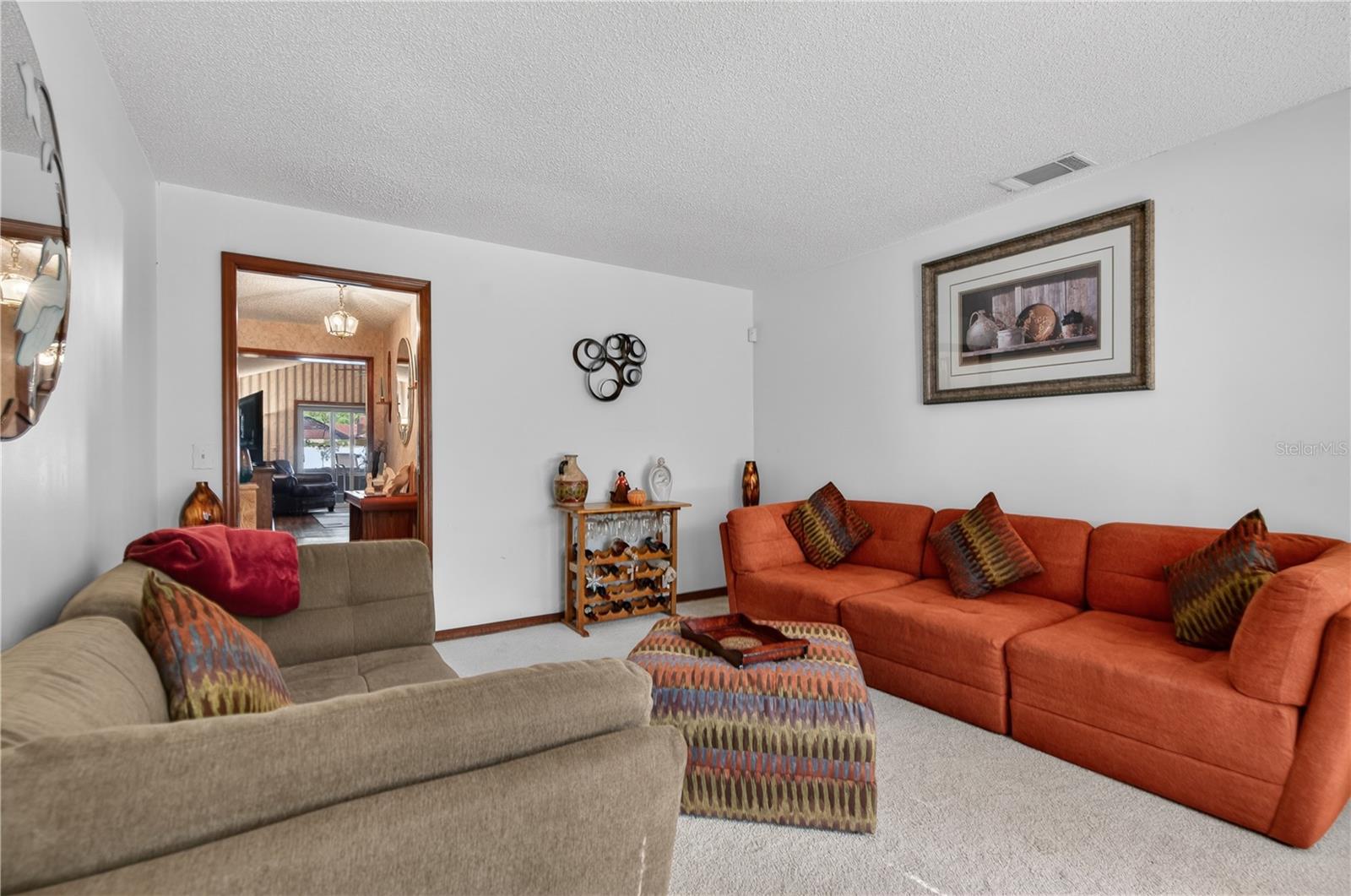 BRIAR OAKS - Residential