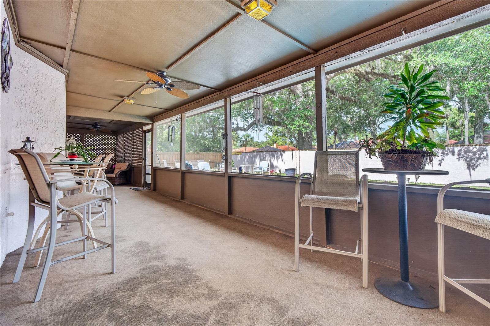 BRIAR OAKS - Residential