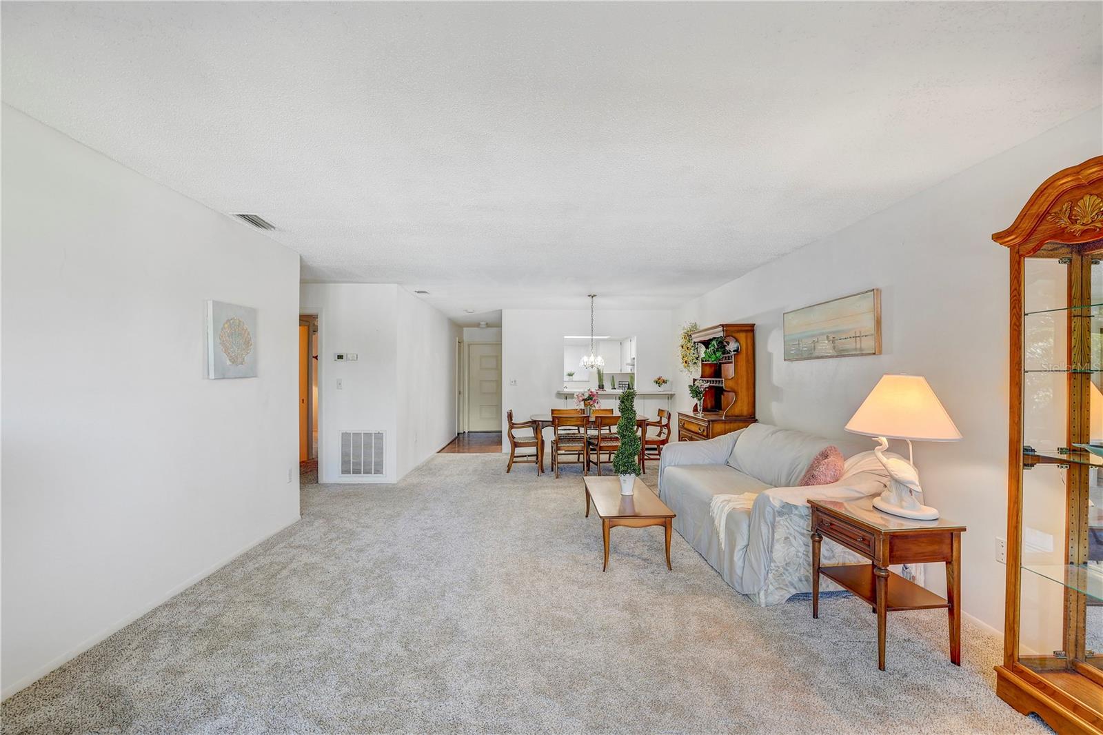 WESTBAY POINT & MOORINGS - Residential