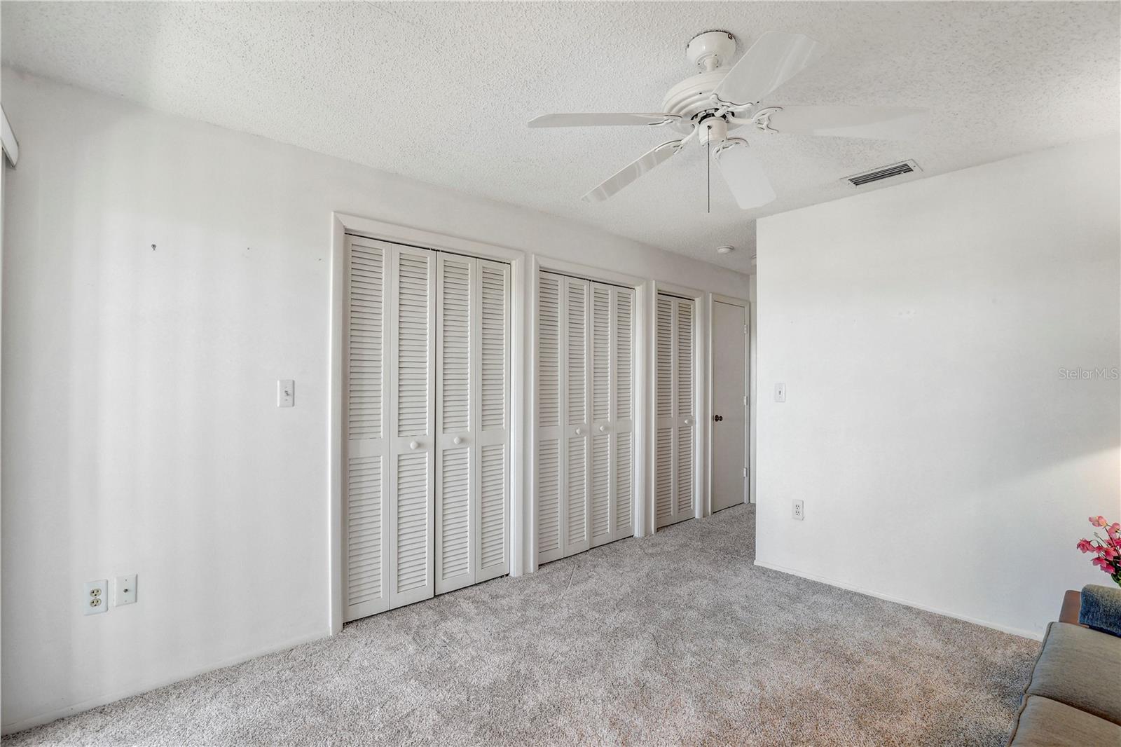 WESTBAY POINT & MOORINGS - Residential