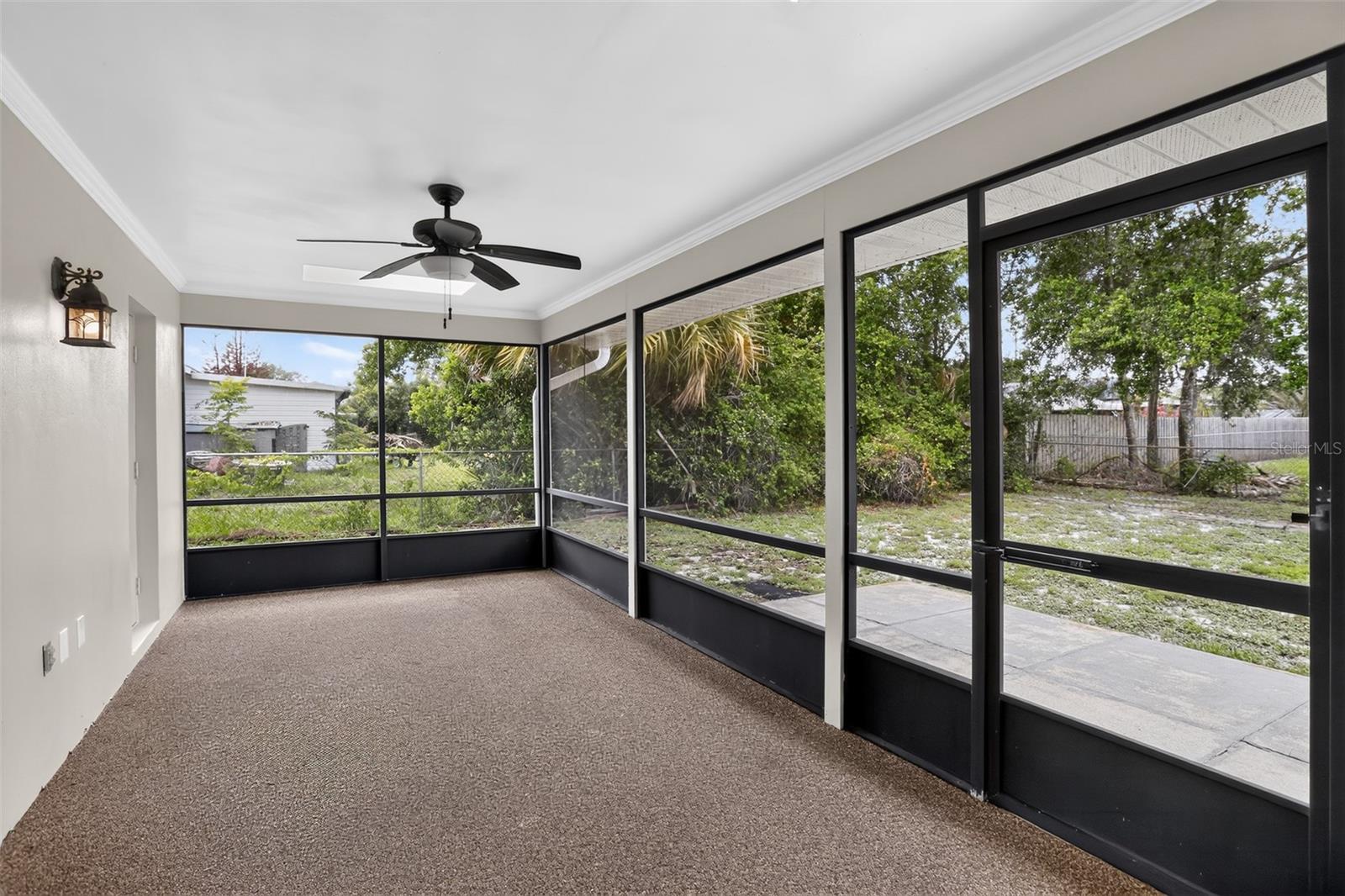 DELTONA LAKES UNIT 07 - Residential