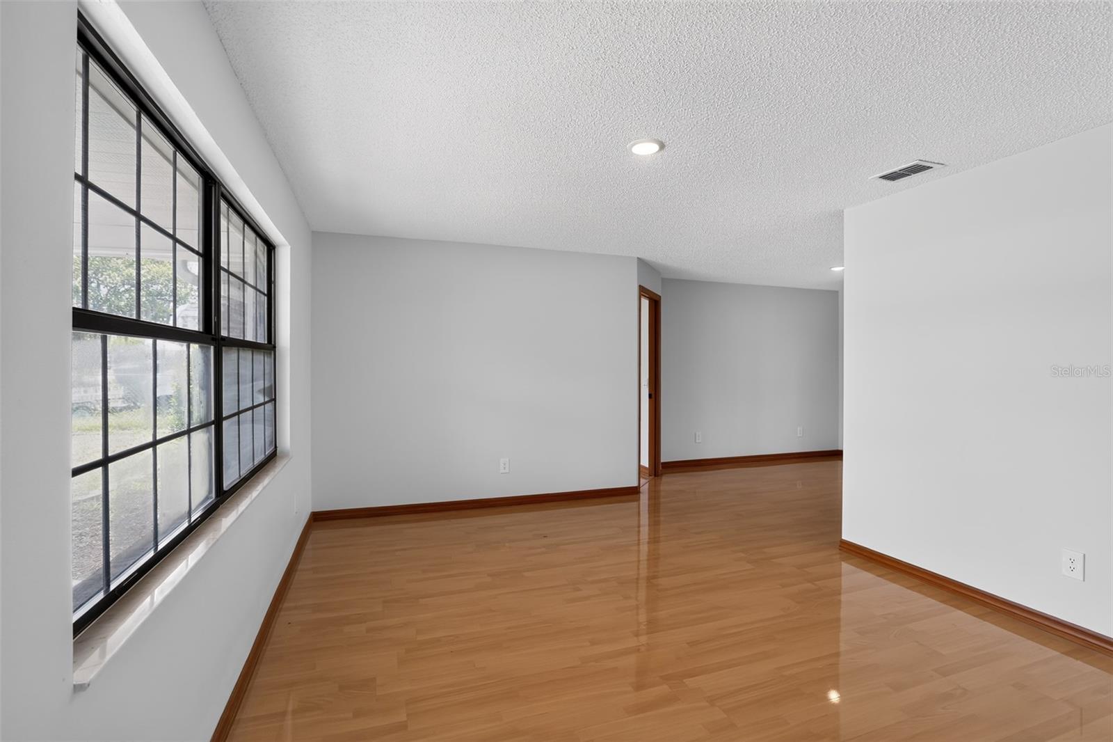 DELTONA LAKES UNIT 07 - Residential