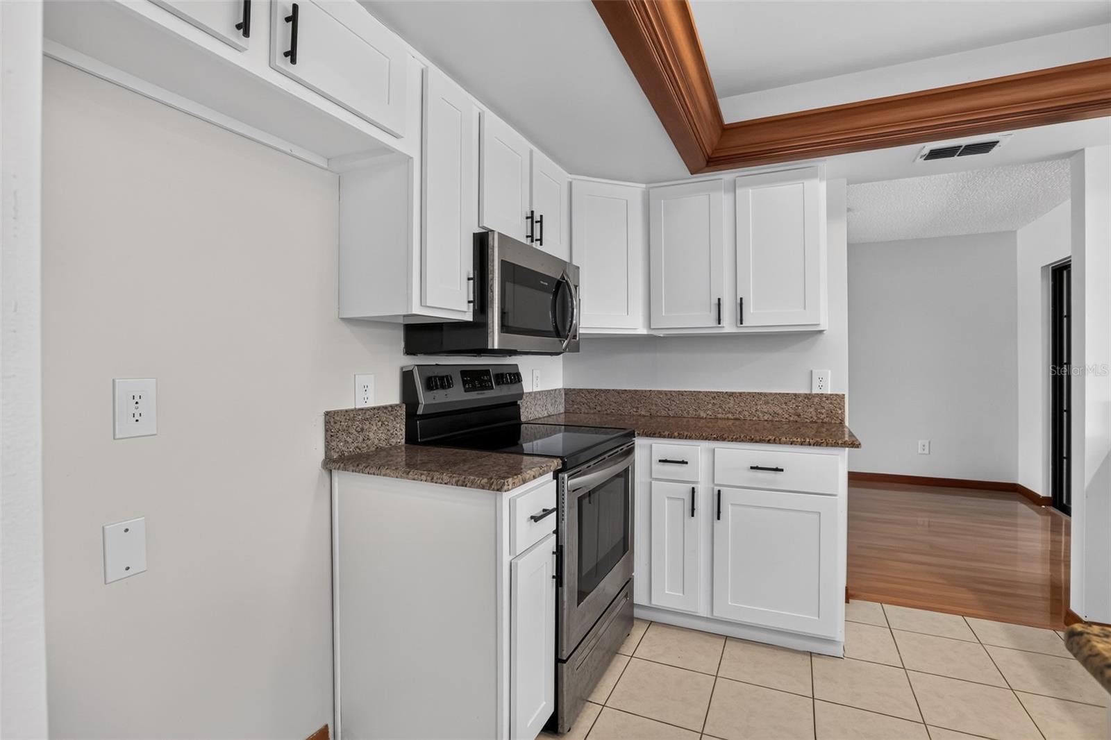 DELTONA LAKES UNIT 07 - Residential