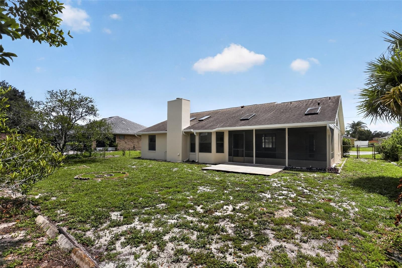 DELTONA LAKES UNIT 07 - Residential
