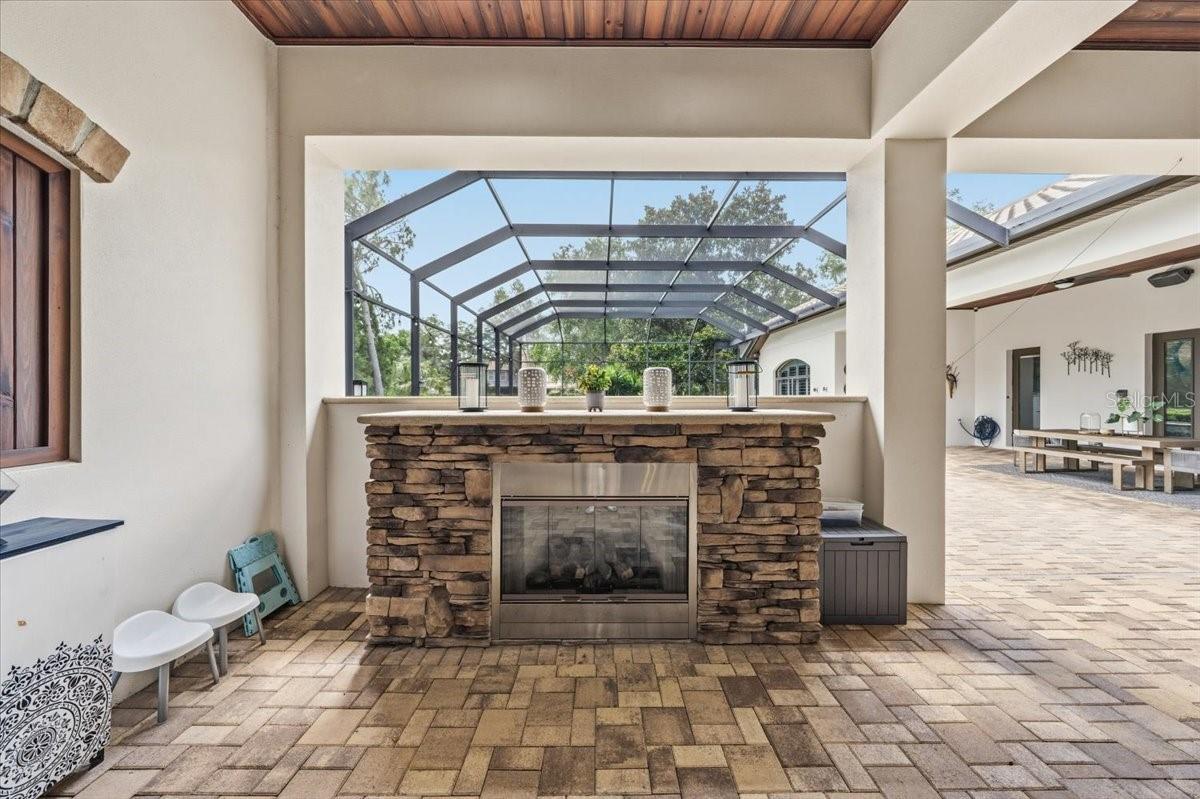FISHHAWK RANCH - Residential