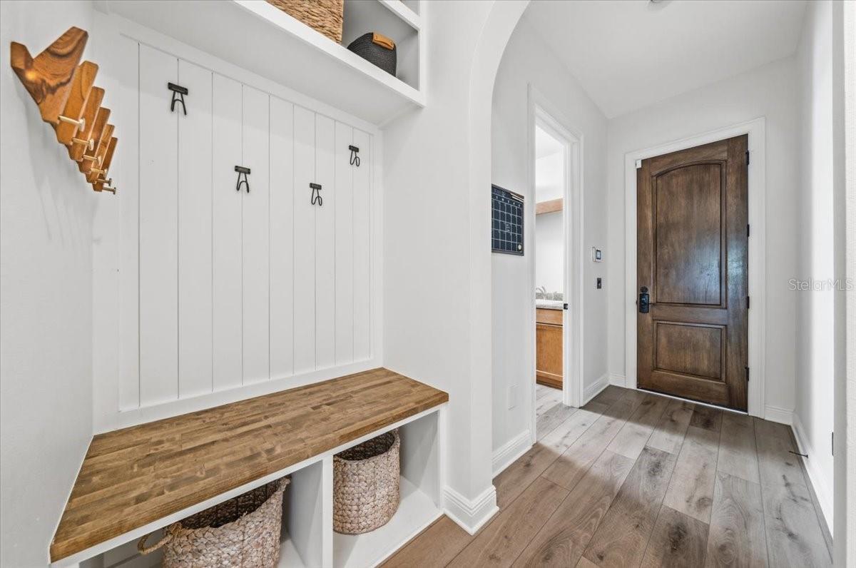 FISHHAWK RANCH - Residential