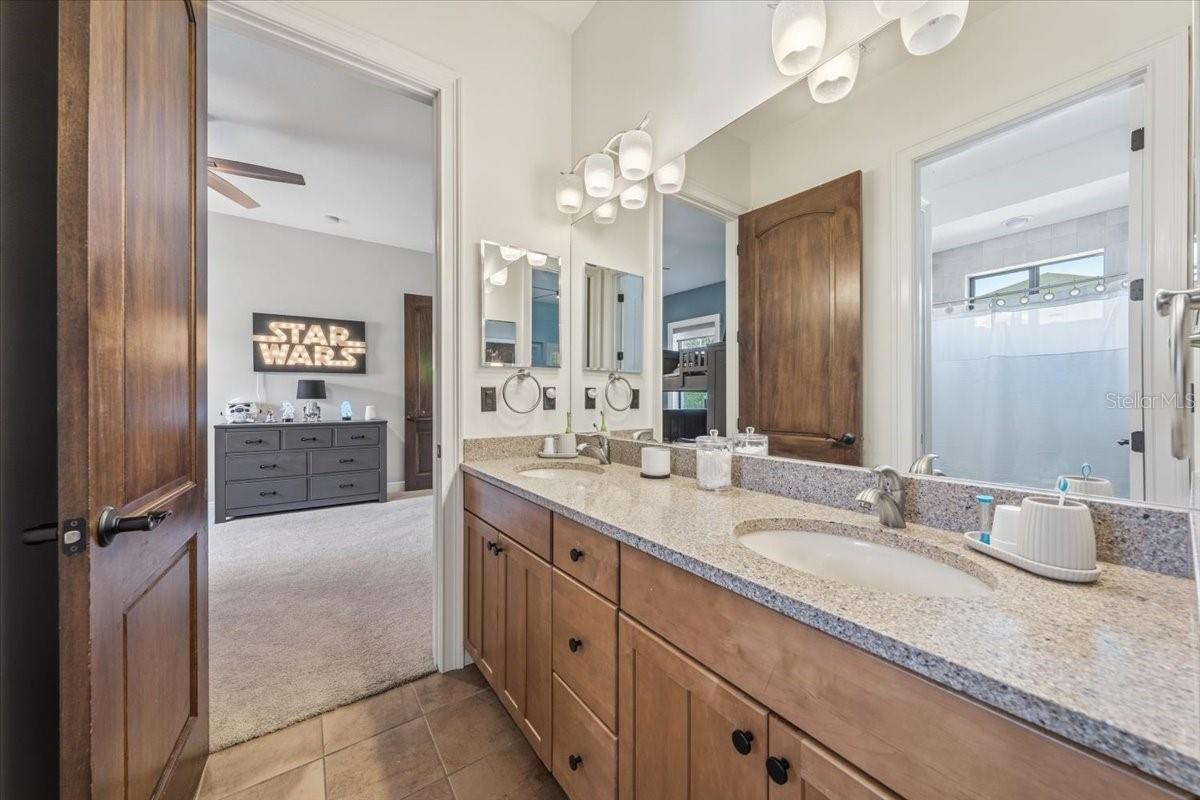 FISHHAWK RANCH - Residential