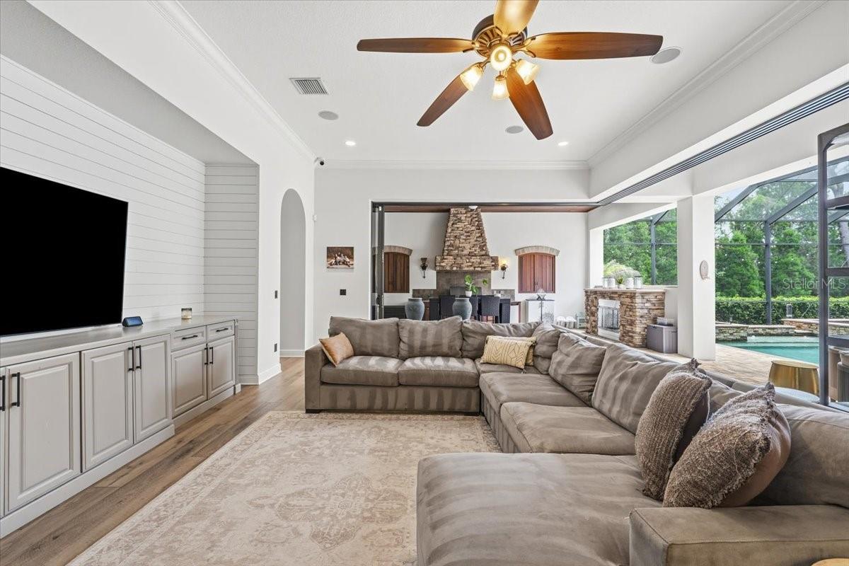 FISHHAWK RANCH - Residential