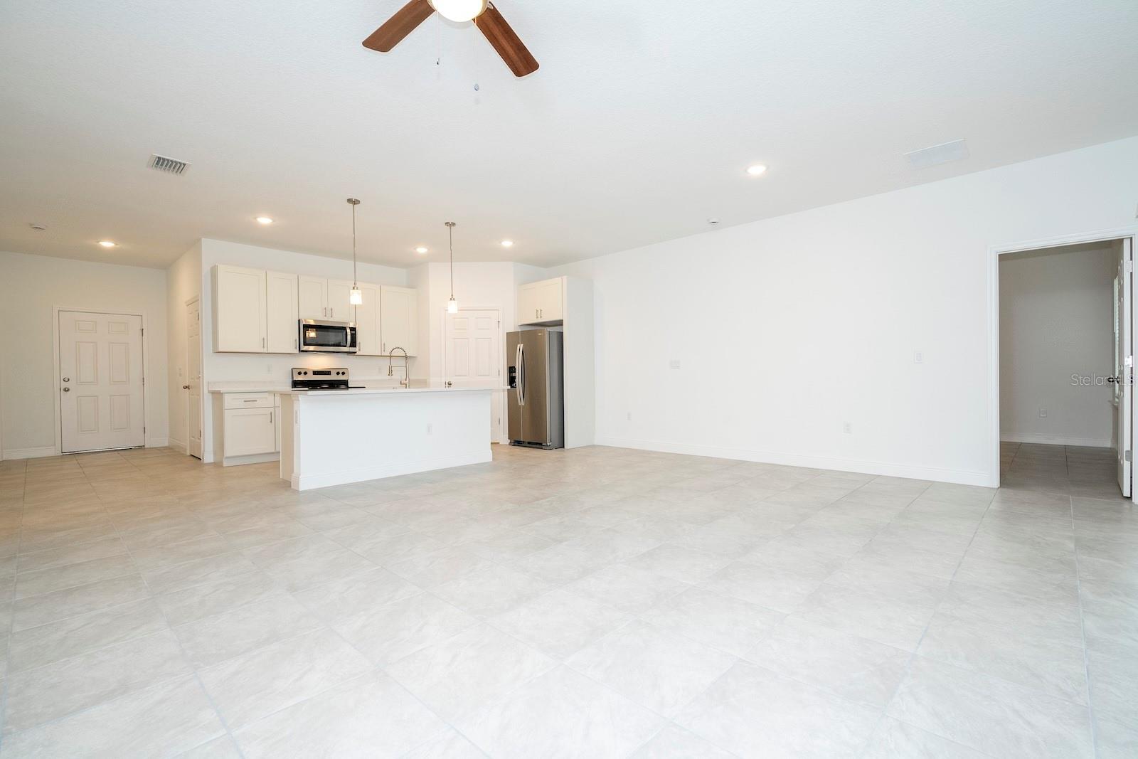 MARION OAKS UN 01 - Residential