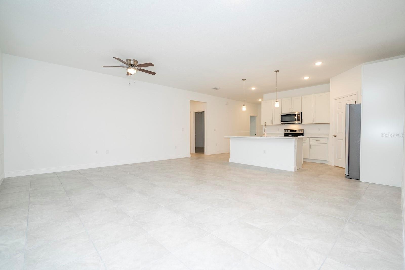 MARION OAKS UN 01 - Residential