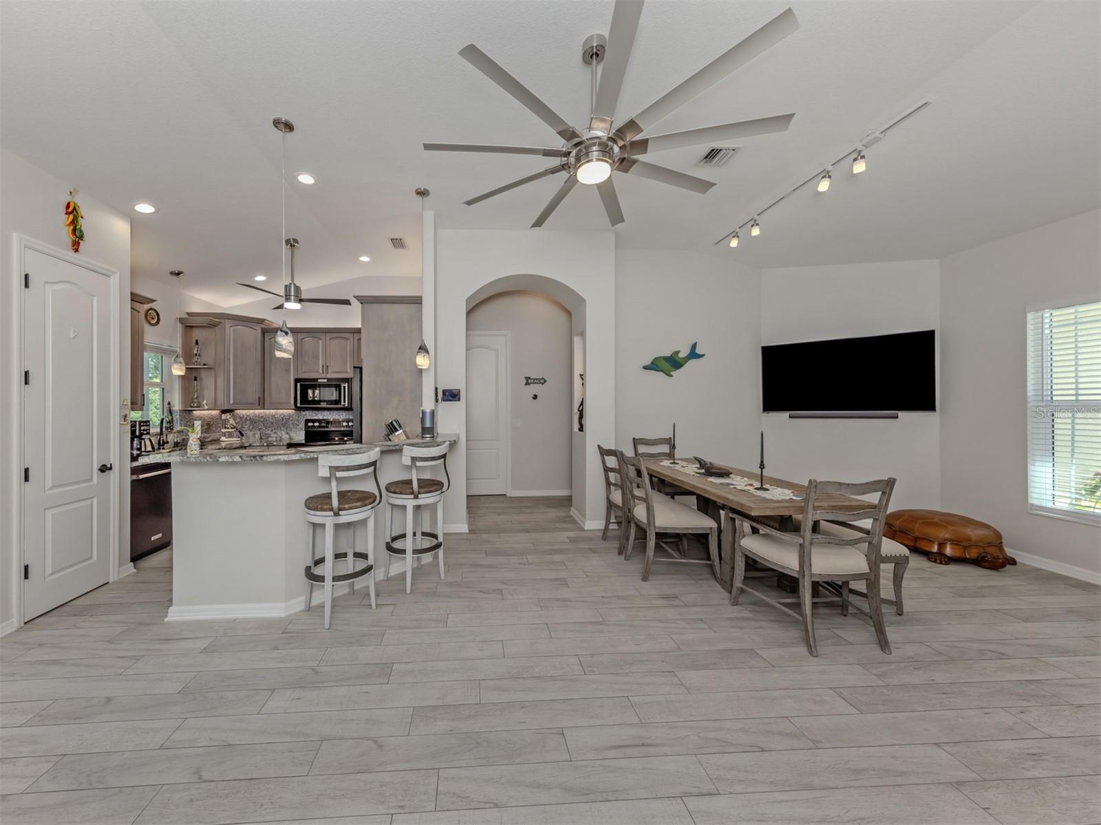MANASOTA GARDENS 1ST ADD - Residential
